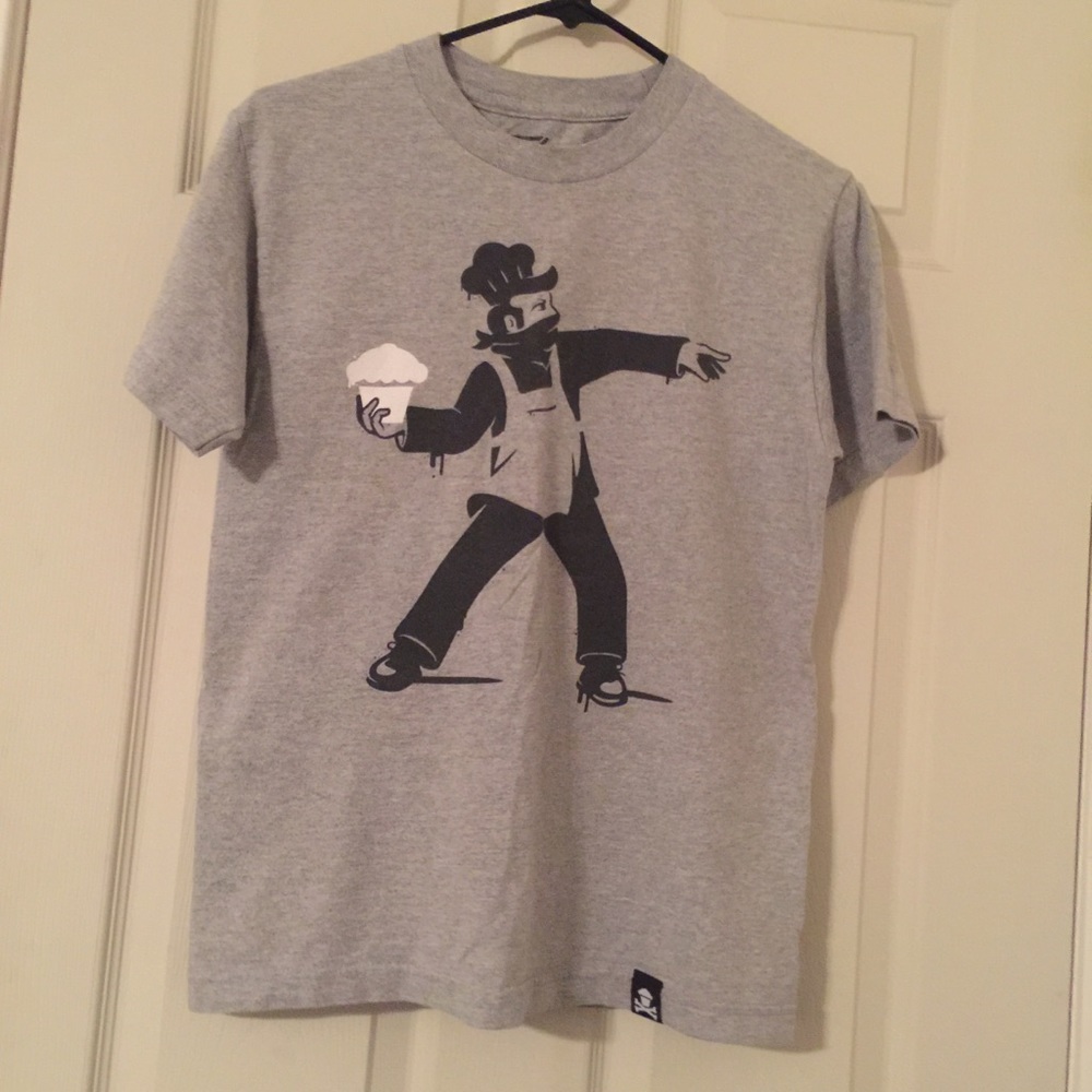 🖤FINAL PRICE🖤 Random Tee Shirts - Picture 3 of 6